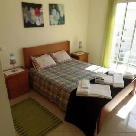 Encosta Do Sol Αλμπουφέιρα